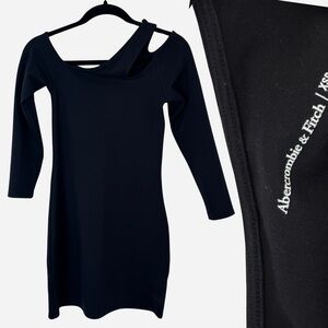 Abercrombie & Fitch Cutout Shoulder Mini Dress | Black | Petite | XSP
